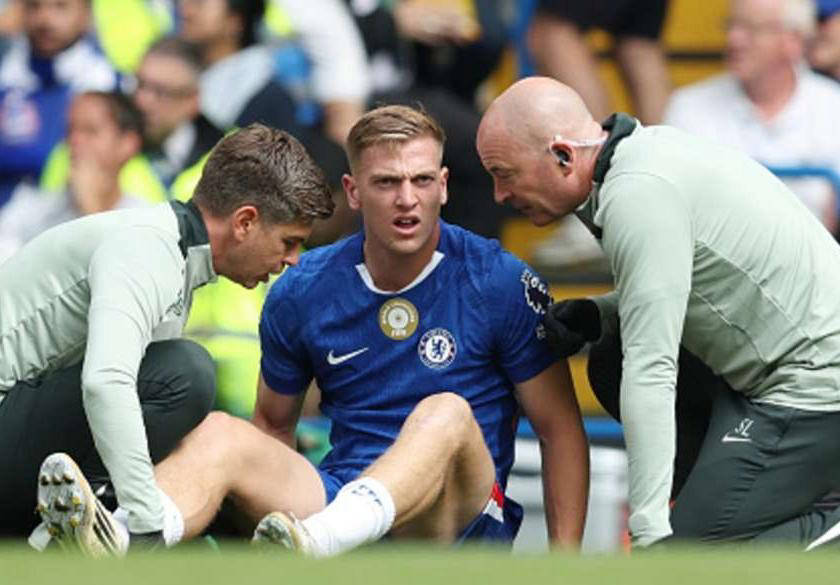 切尔西前锋德尔普受伤三个月，无缘欧冠首战，吉乌接替出战